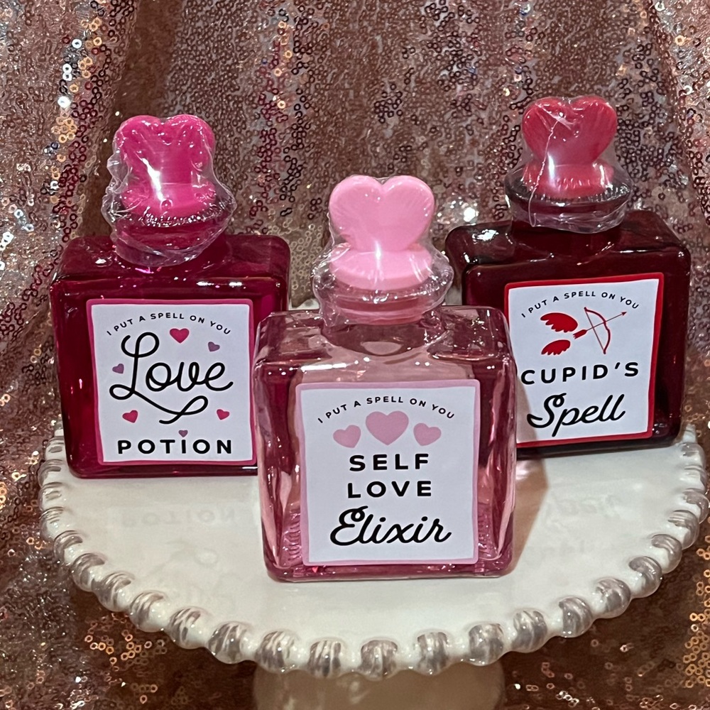 2024 bullseye playground valentines 3 love glass bottles